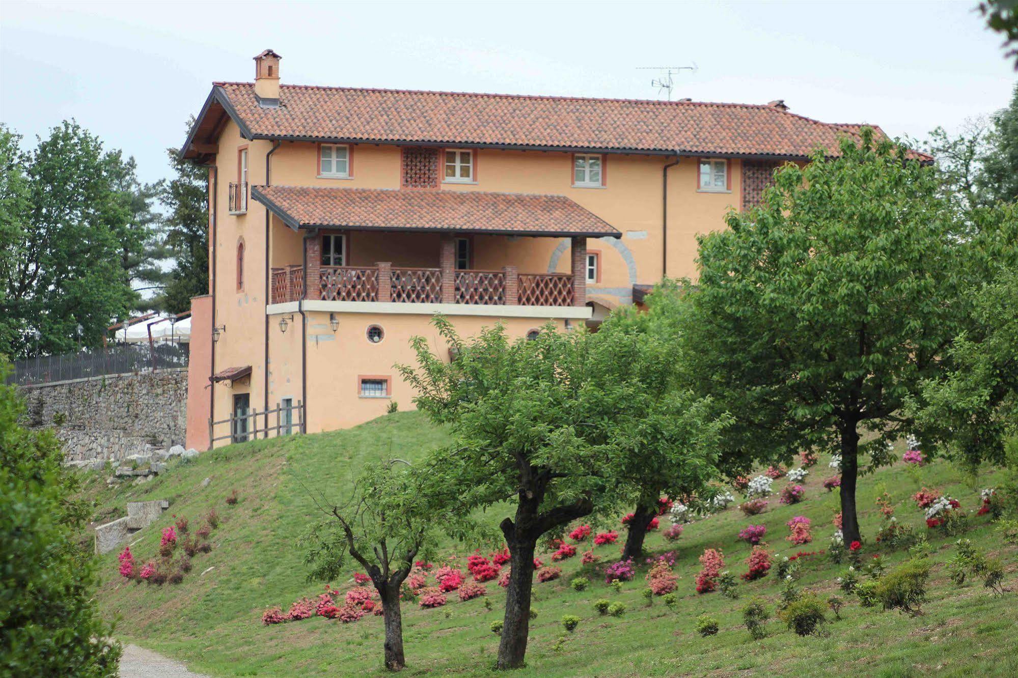 Invorio Inferiore Tenuta Montezeglio Country Family House מראה חיצוני תמונה